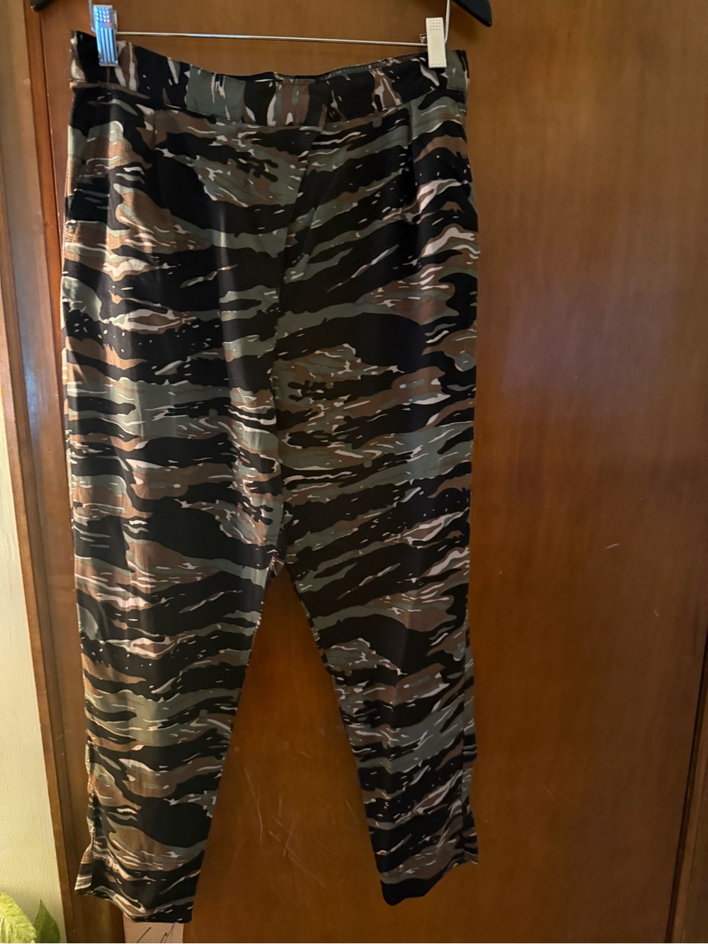 Ralph Lauren Women’s Camouflage Joggers in Black, Brown & Green